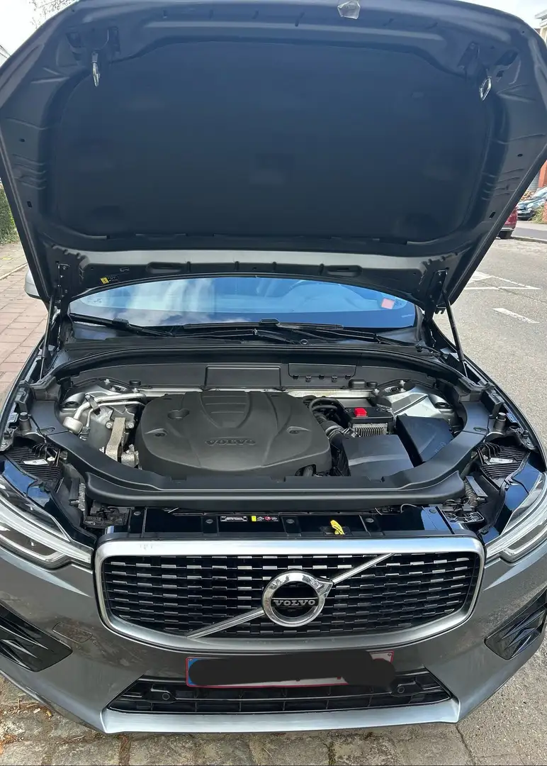 Volvo XC60 XC60 D4 Geartronic RDesign Grijs - 1