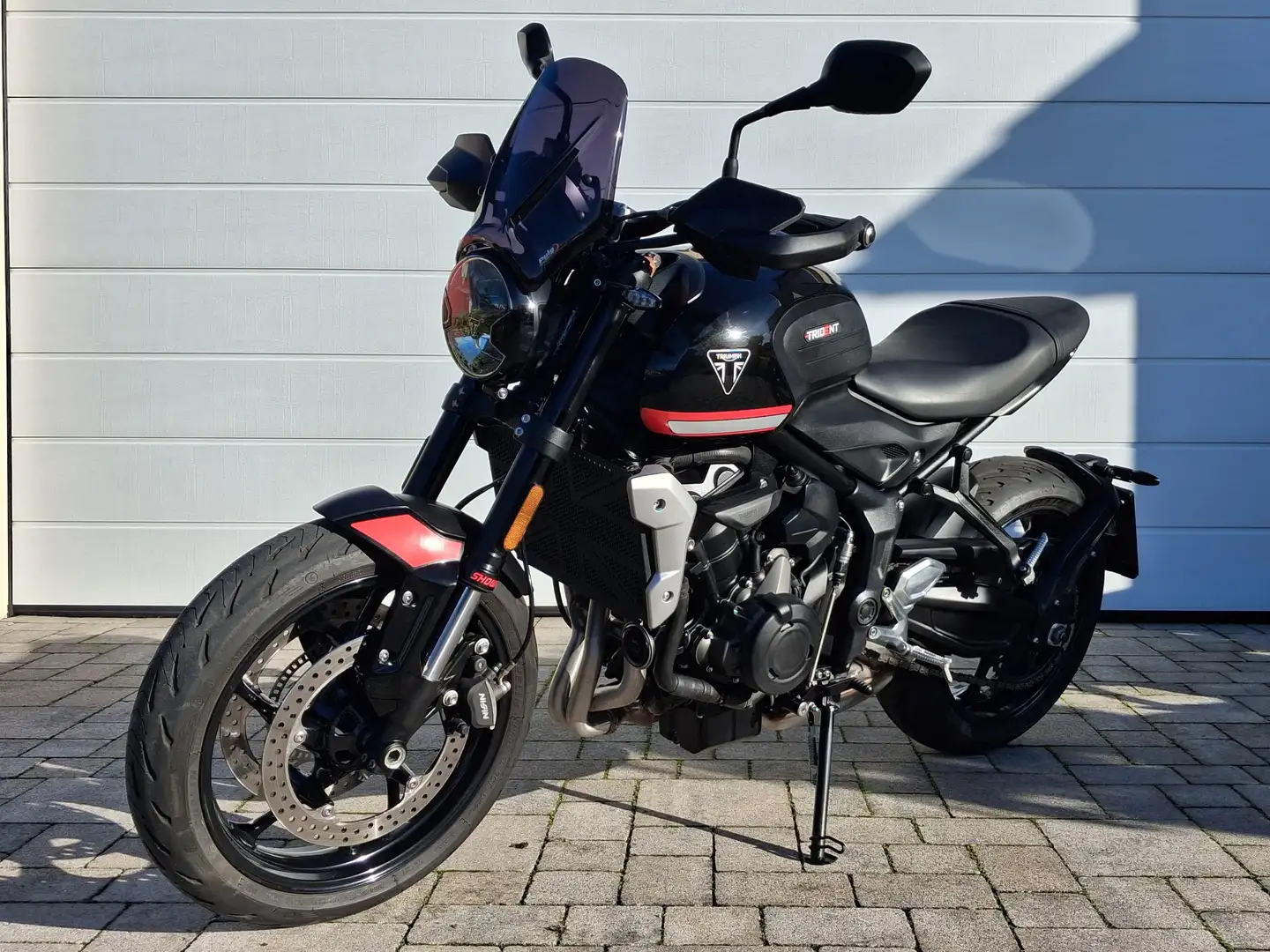 Triumph Trident 660 L101R Schwarz - 1