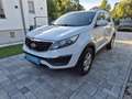 Kia Sportage Fifa Brazuca 1,7 CRDi 2WD SUV / Geländewagen Weiß - thumbnail 3