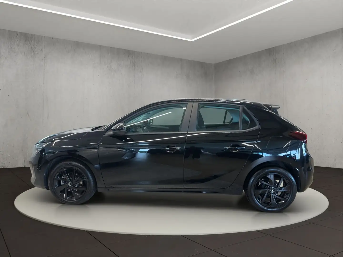 Opel Corsa F 1.2 Zwart - 2