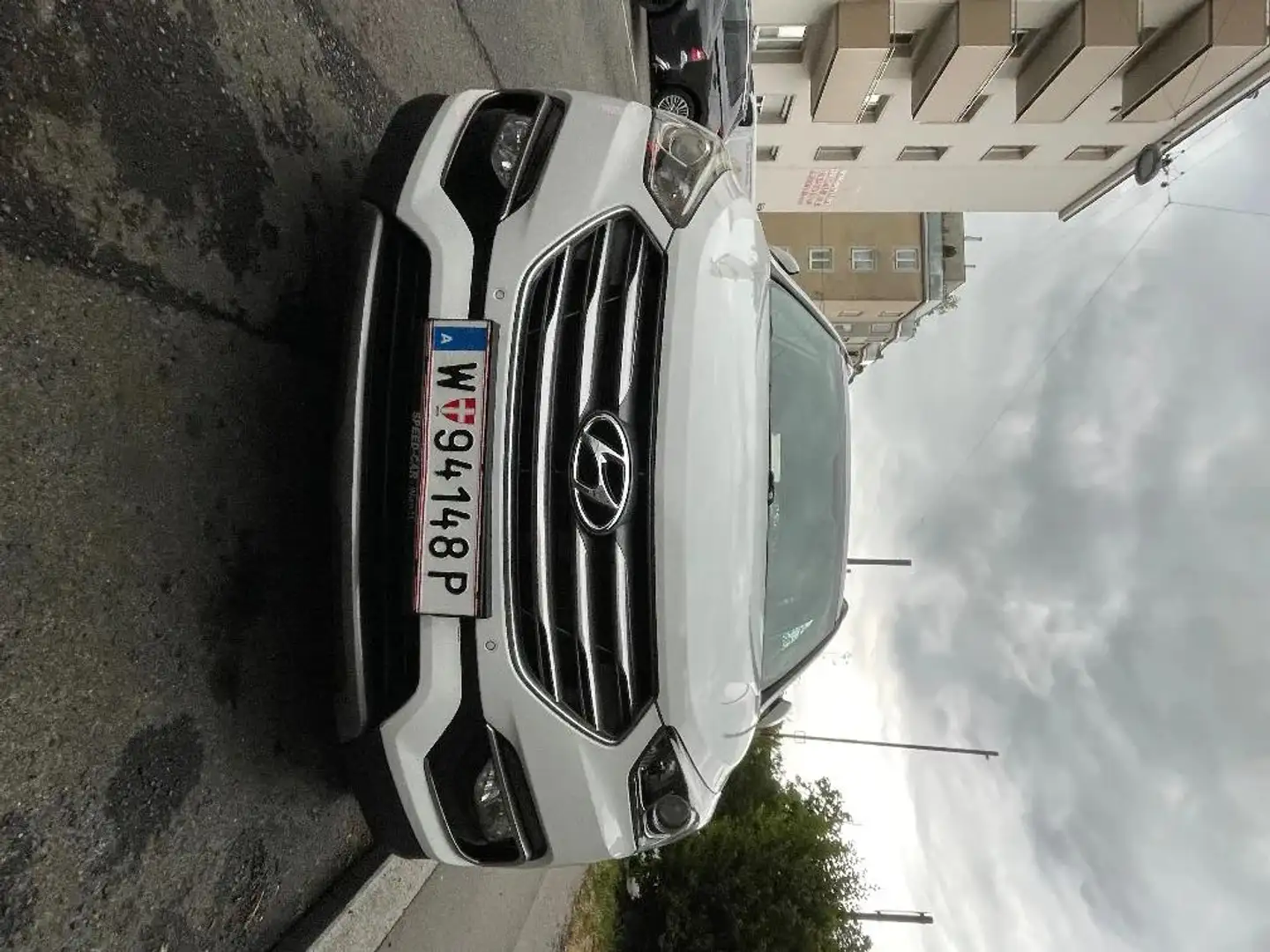 Hyundai SANTA FE Santa Fe 2,2 CRDi 4WD Start-Stopp Premium Premium Weiß - 2