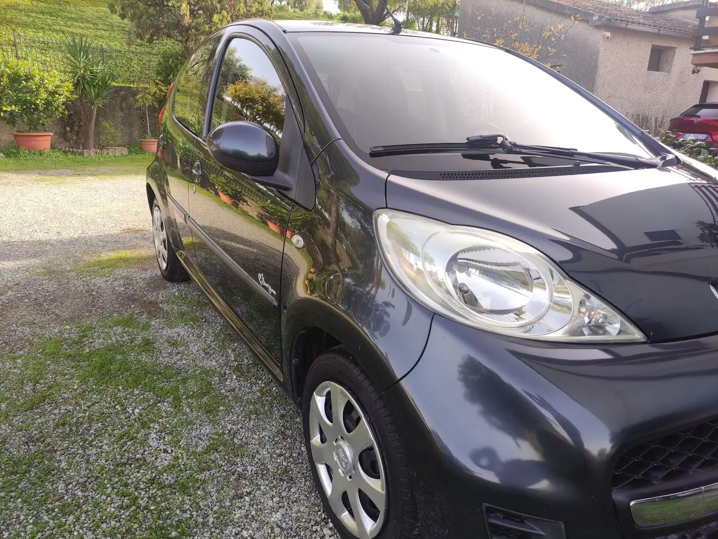 Peugeot 107 5p 1.0 12v Sweet Years 2tronic - 2