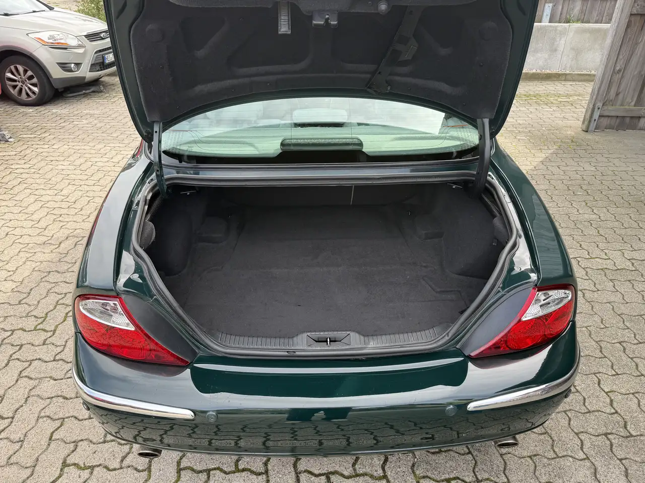 Jaguar S-Type 3.0 V6, foto 6