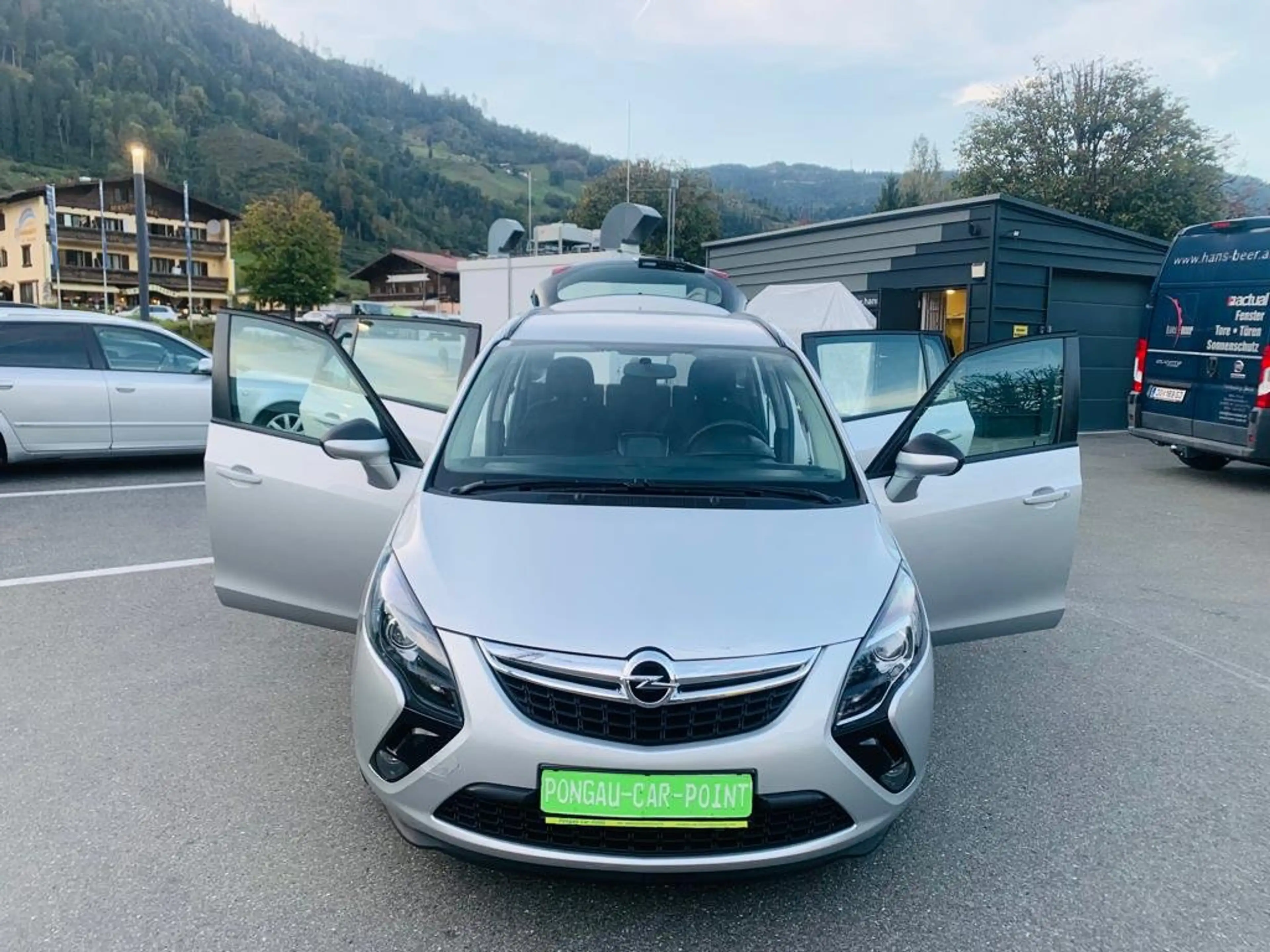 Opel Zafira Tourer 2,0 CDTI §57a 10/2026 ÖAMTC 1BESITZ — photo 5