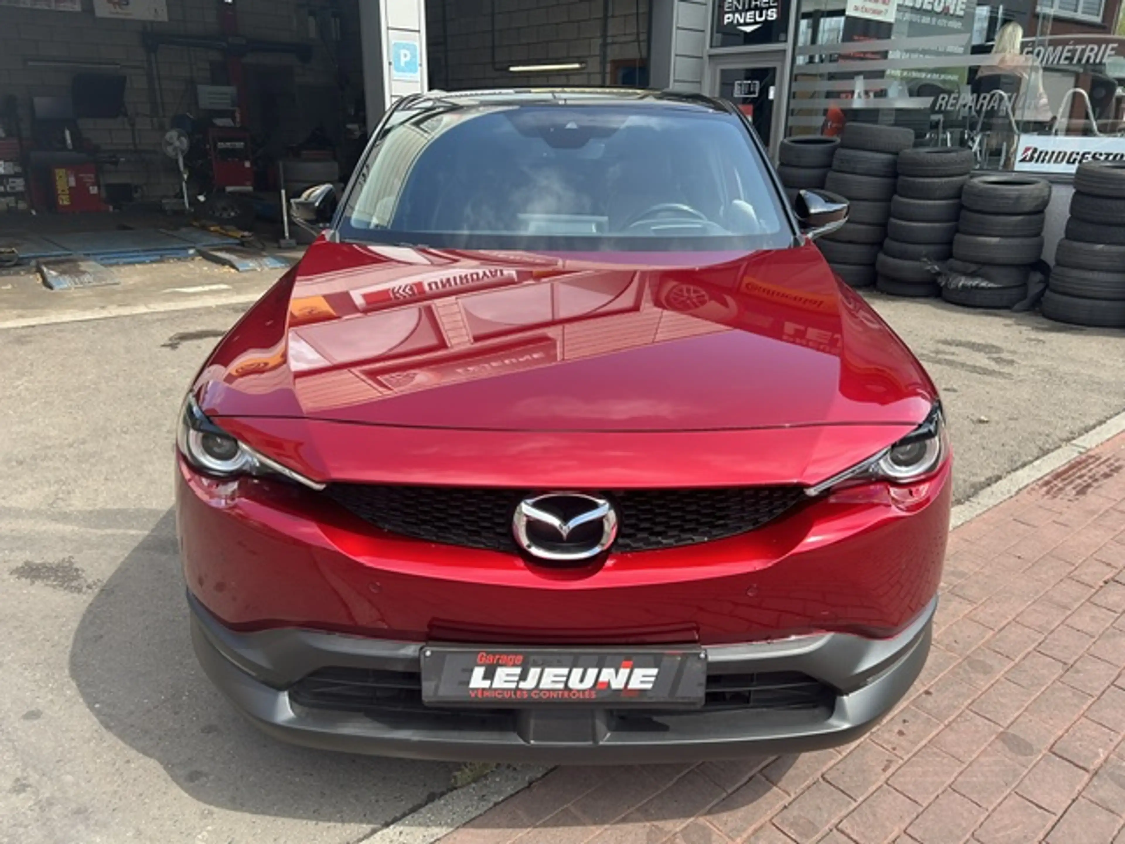 Mazda MX-30 MX-30 17.8 kWh e-SKYACTIV R-EV Makoto (125kW) — photo 3
