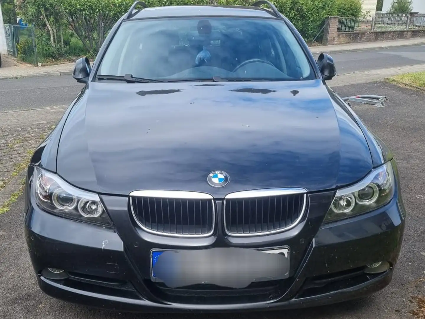 BMW 318 318i Touring Aut. Noir - 1