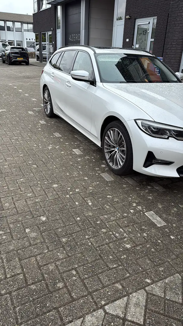 BMW 330 e xDr. High Exec. Wit - 2