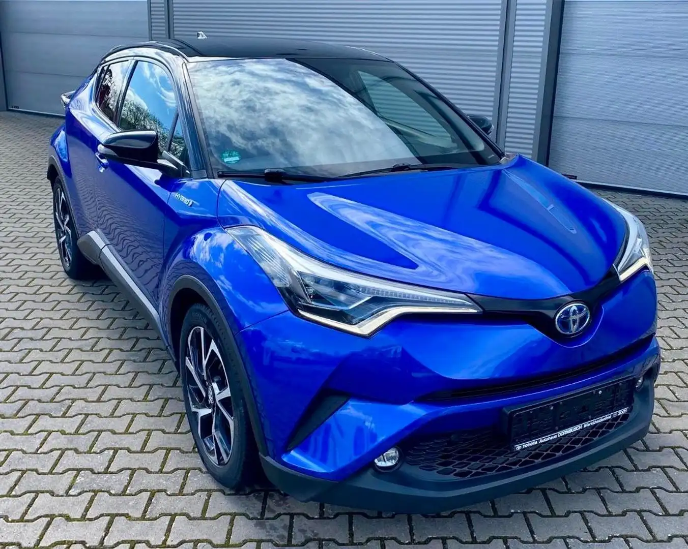 Toyota C-HR Hybrid Style Selection Blau - 1