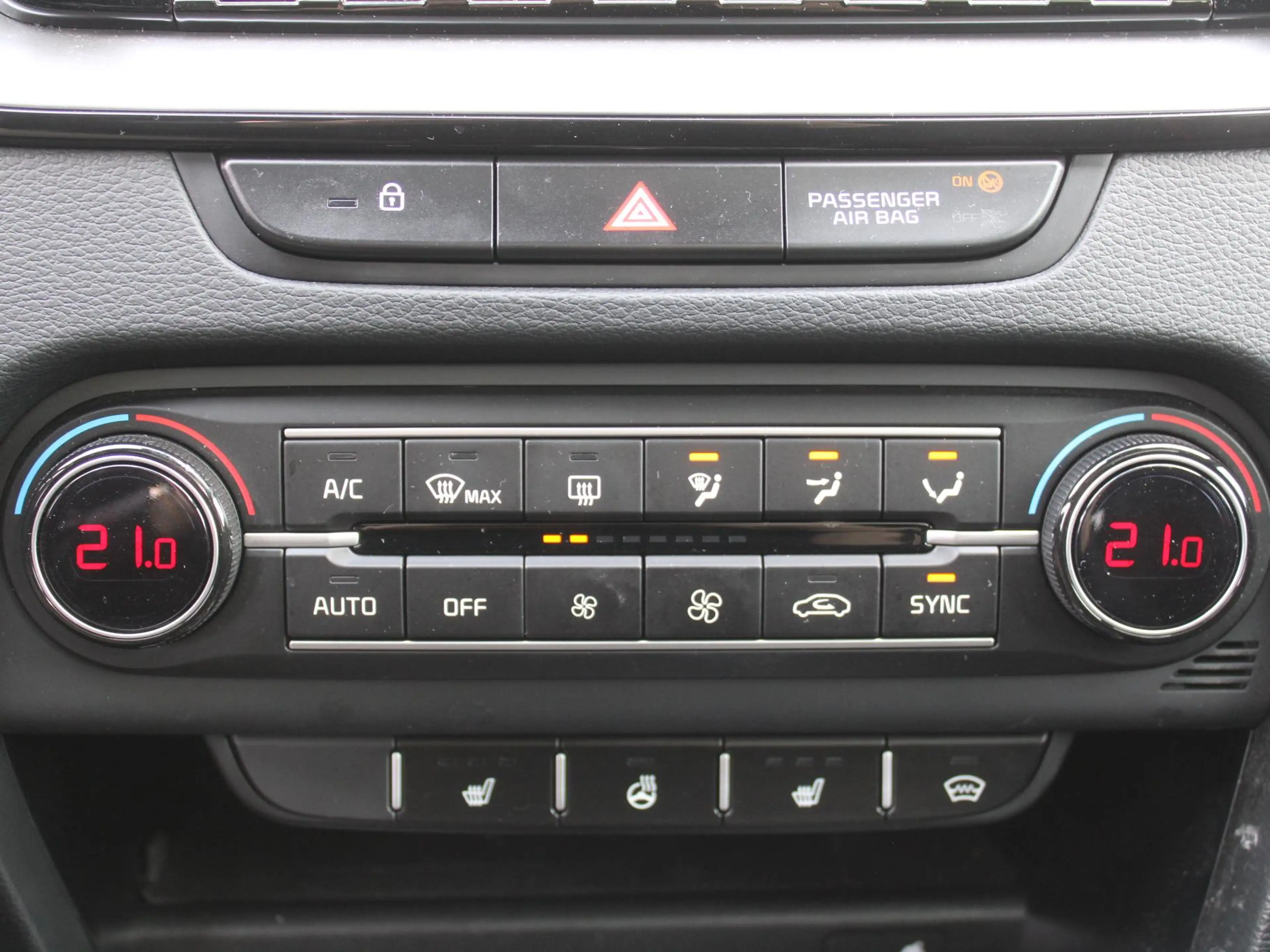 Kia ProCeed / pro_cee'd 1.6 T-GDI GT | 18" LM | Airco | Cruise | Navi | Ca — photo 21