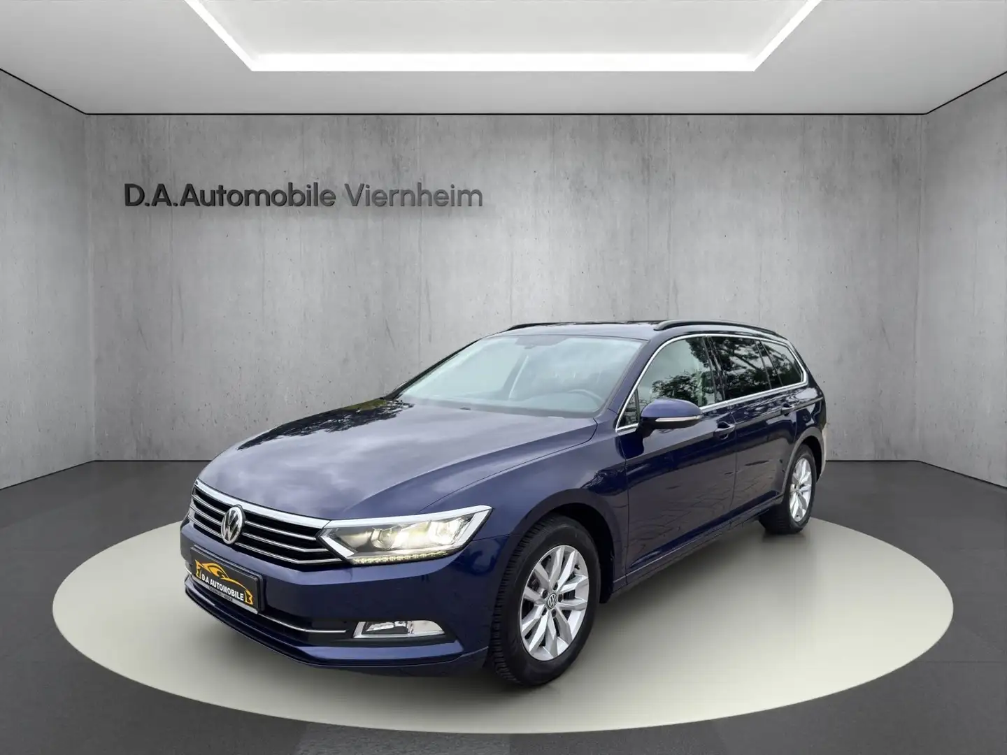 Volkswagen Passat Variant Comfortline°AUTOMATIK°Navi°SHZ° Blau - 1