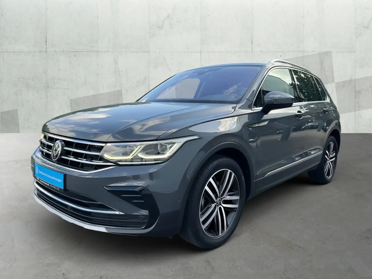 Volkswagen Tiguan 2.0 TDI DSG ELEGANCE *IQ.LIGHT *AHK *RKAM *ACC *A Grau - 2