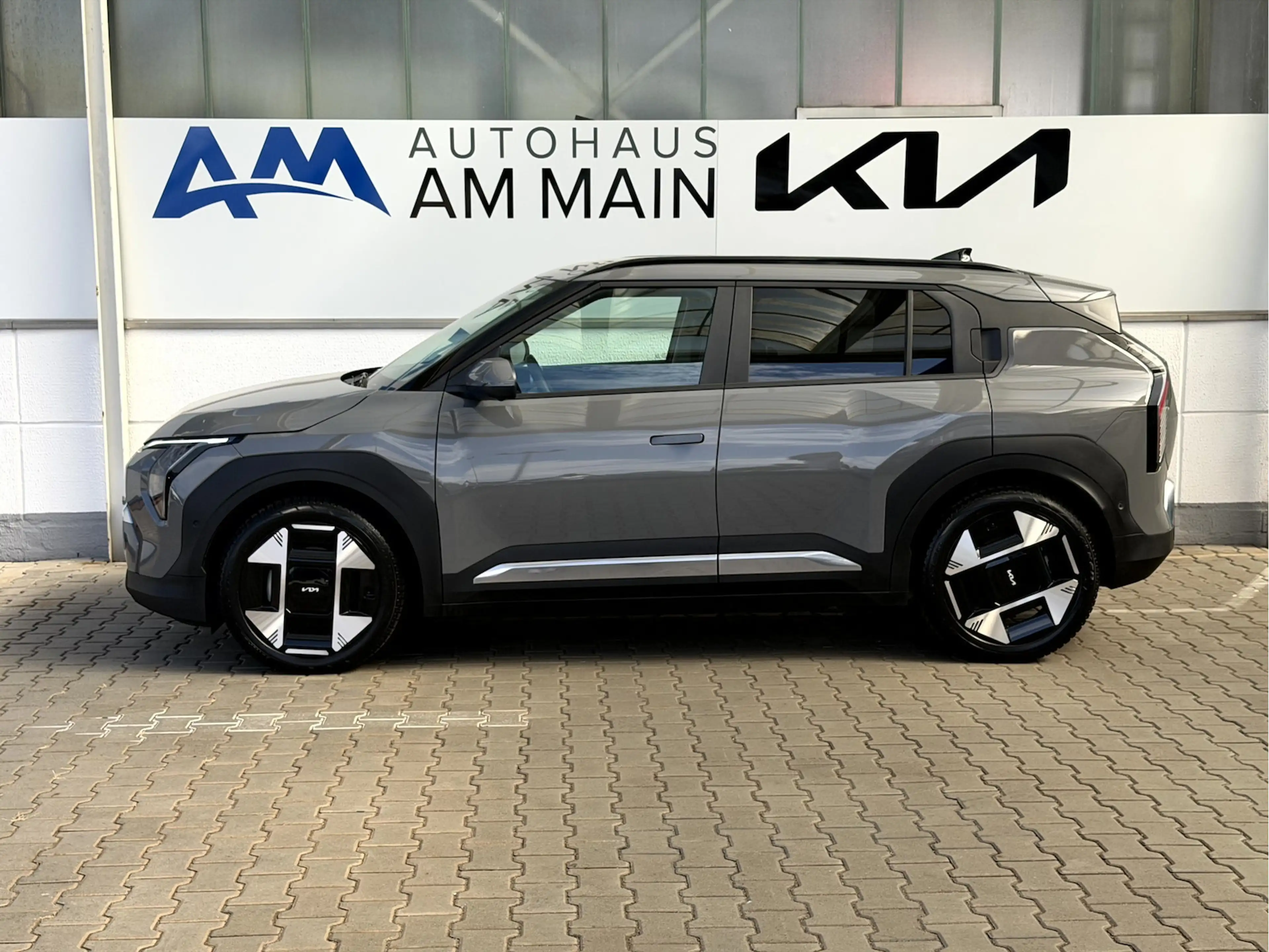 Kia EV3 81.4 EARTH | WIC | BUS | UPG | DWP | SND|19Z — photo 3