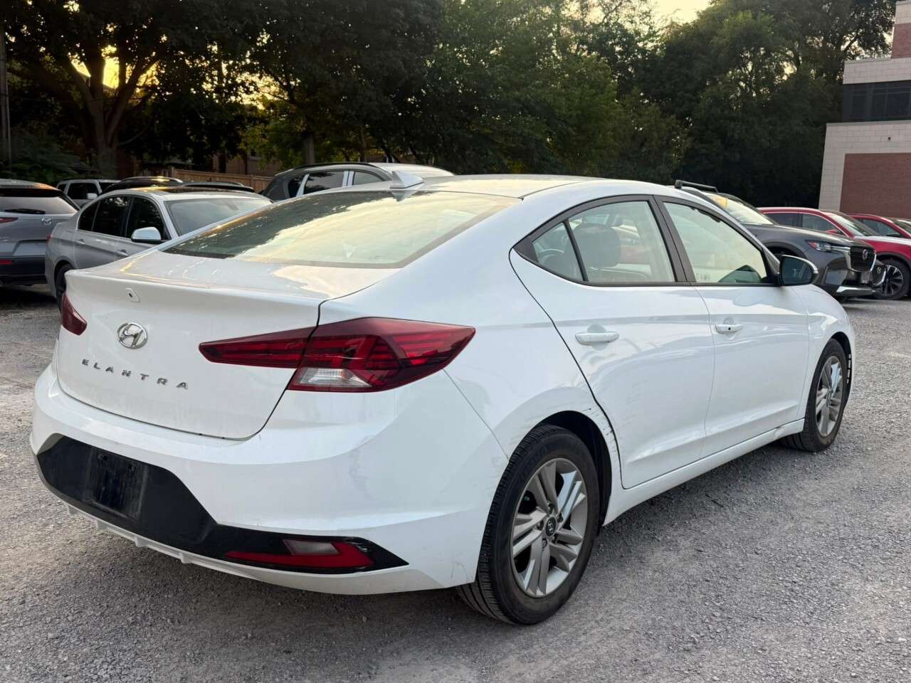2020 Hyundai Elantra Preferred w/Sun & Safety Package — снимка 1