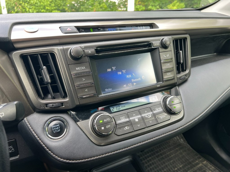 Toyota RAV 4 2,2 D4-D 4WD — photo 9
