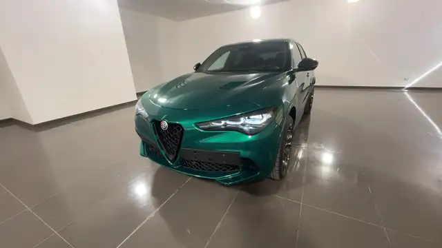 Alfa Romeo Stelvio Stelvio 2.9 V6 Quadrifoglio Q4 520cv aut
