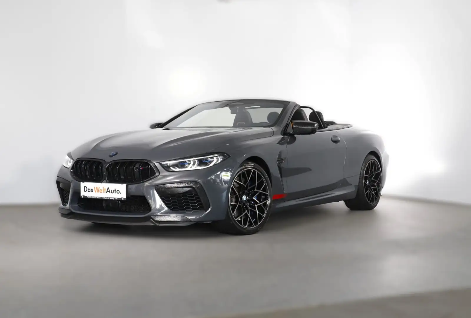 BMW M8 Cabrio Competition M Grau - 1