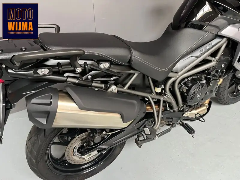 Triumph Tiger 800 - foto 6
