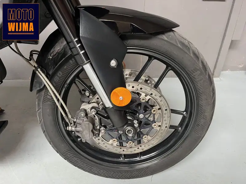 Triumph Tiger 800 - foto 5