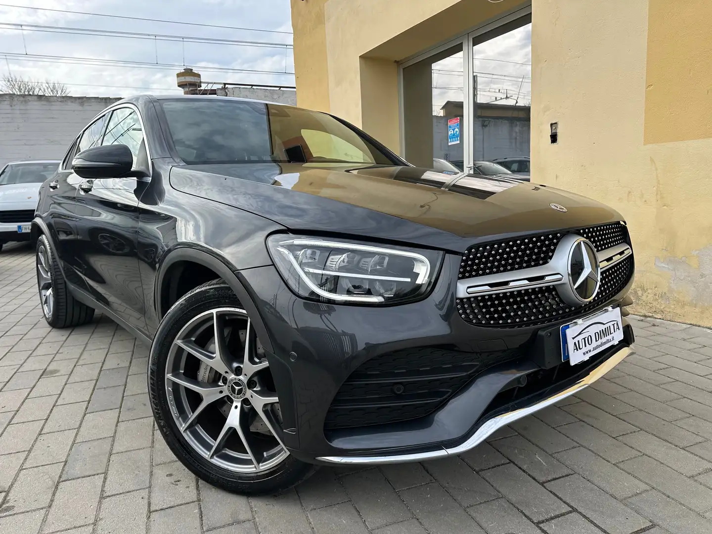 Mercedes-Benz GLC 300 GLC Coupe 300 (eq-power) Premium Plus 4matic auto Gris - 1