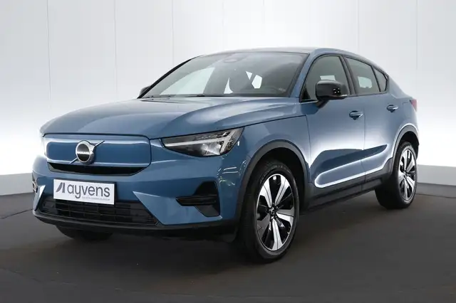 Volvo C40 69 kWh Recharge Core LED GPS PDC CAM Pano ACC