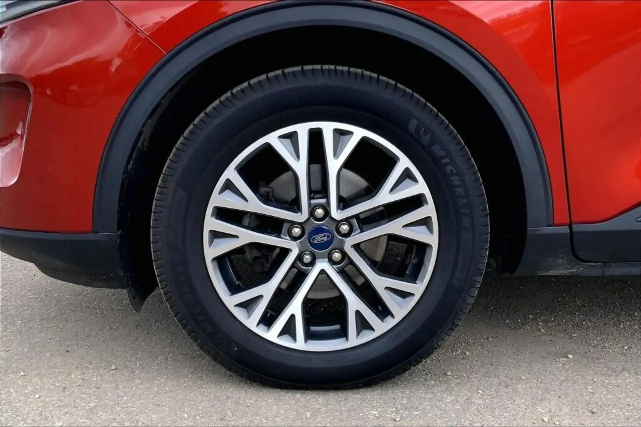 Ford Escape снимка Ford Escape