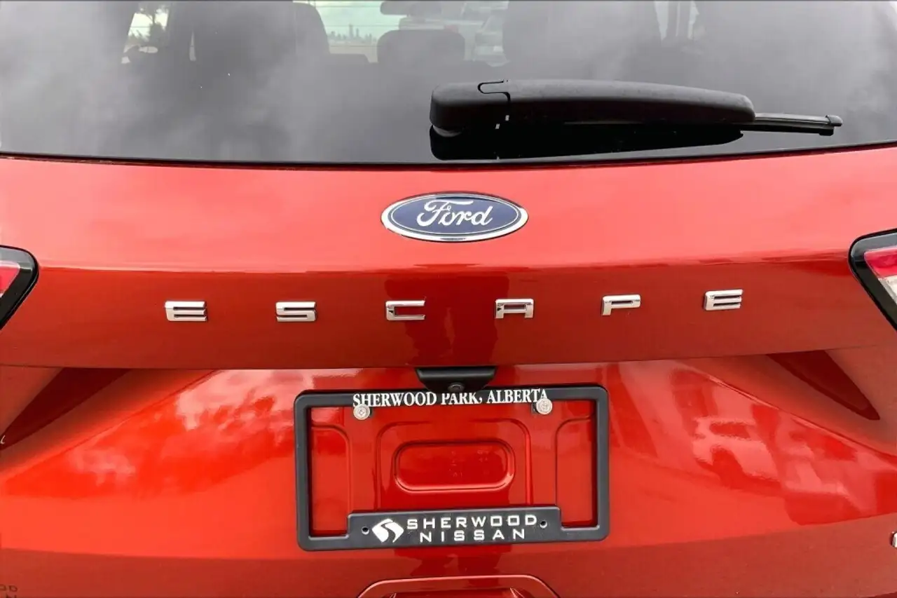 Ford Escape снимка Ford Escape