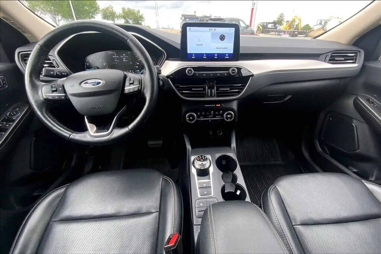 Ford Escape снимка Ford Escape