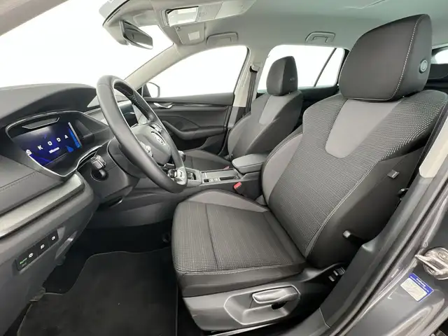 Skoda Octavia view 8