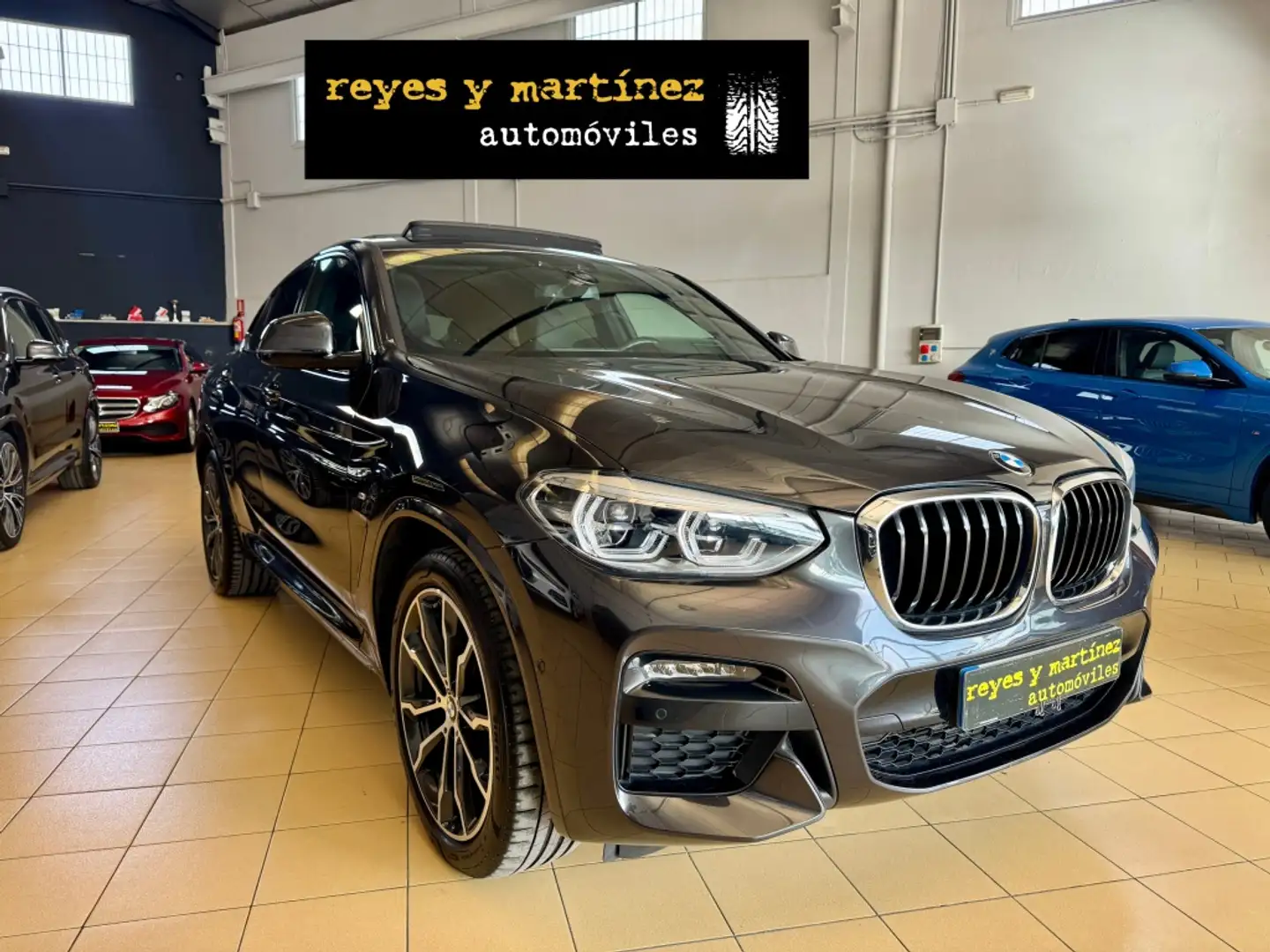 BMW X4 xDrive 20dA xLine M Sport Gris - 2