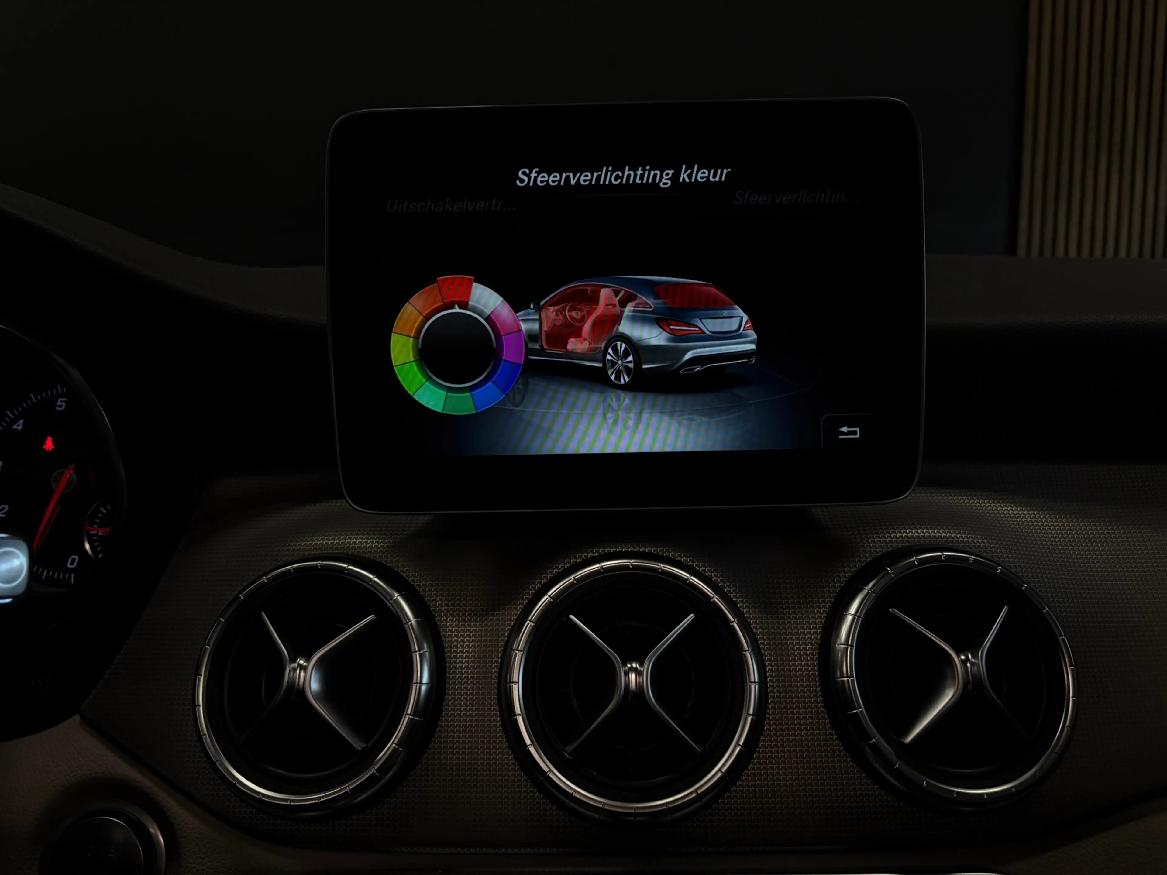 Mercedes-Benz CLA 180 Shooting Brake Prestige Automaat Pano Sfeer Trekha — photo 14
