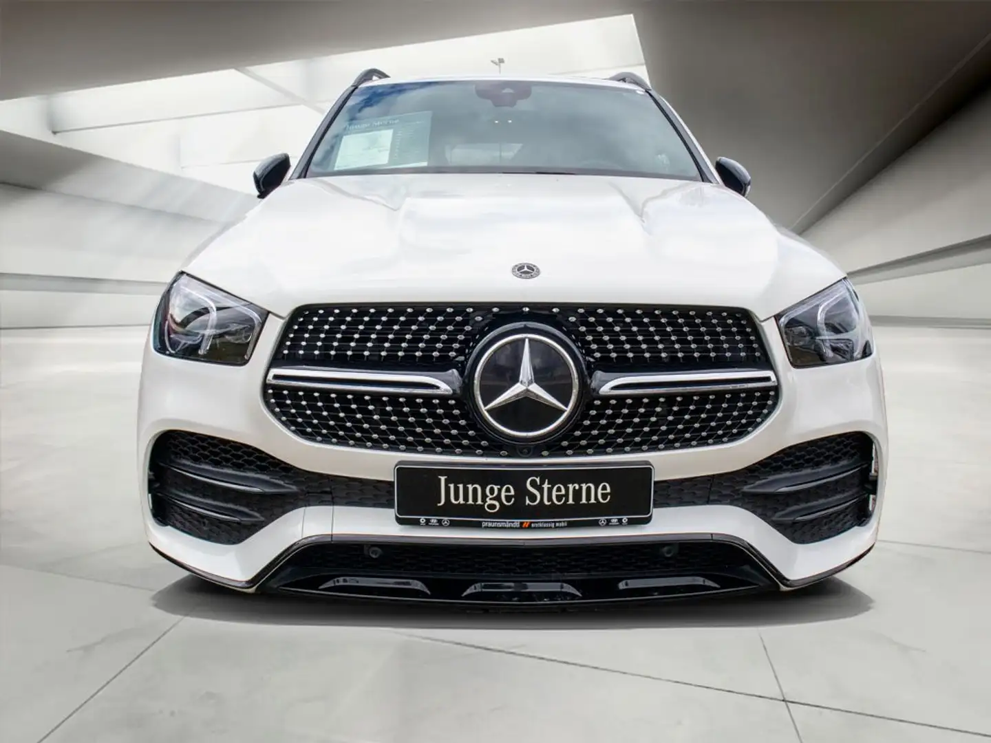 Mercedes-Benz GLE 580 4M AMG AHK+Airmat+360°+StaHzg+Sound+Totw Weiß - 2