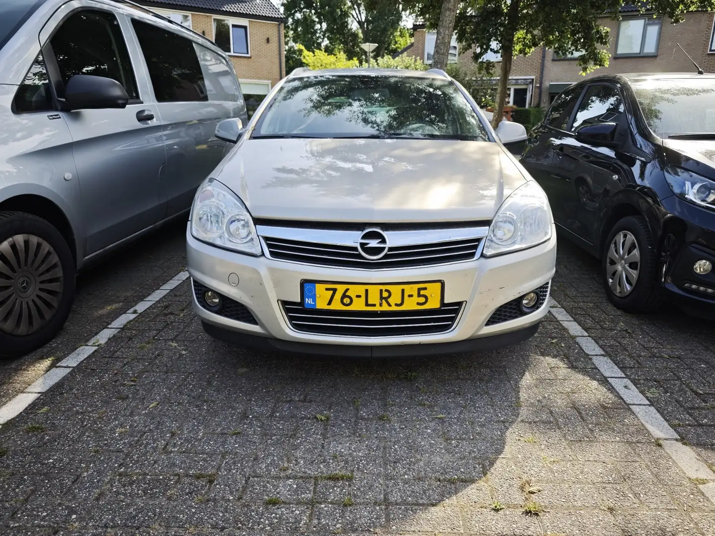 Opel Astra 1.6 Cosmo Beige - 2