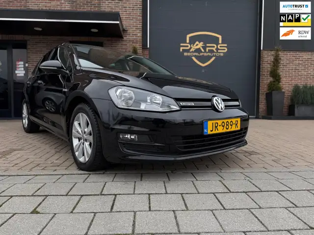 Volkswagen Golf 1.0 TSI Highline 5drs Cruise Control Airco Navi El