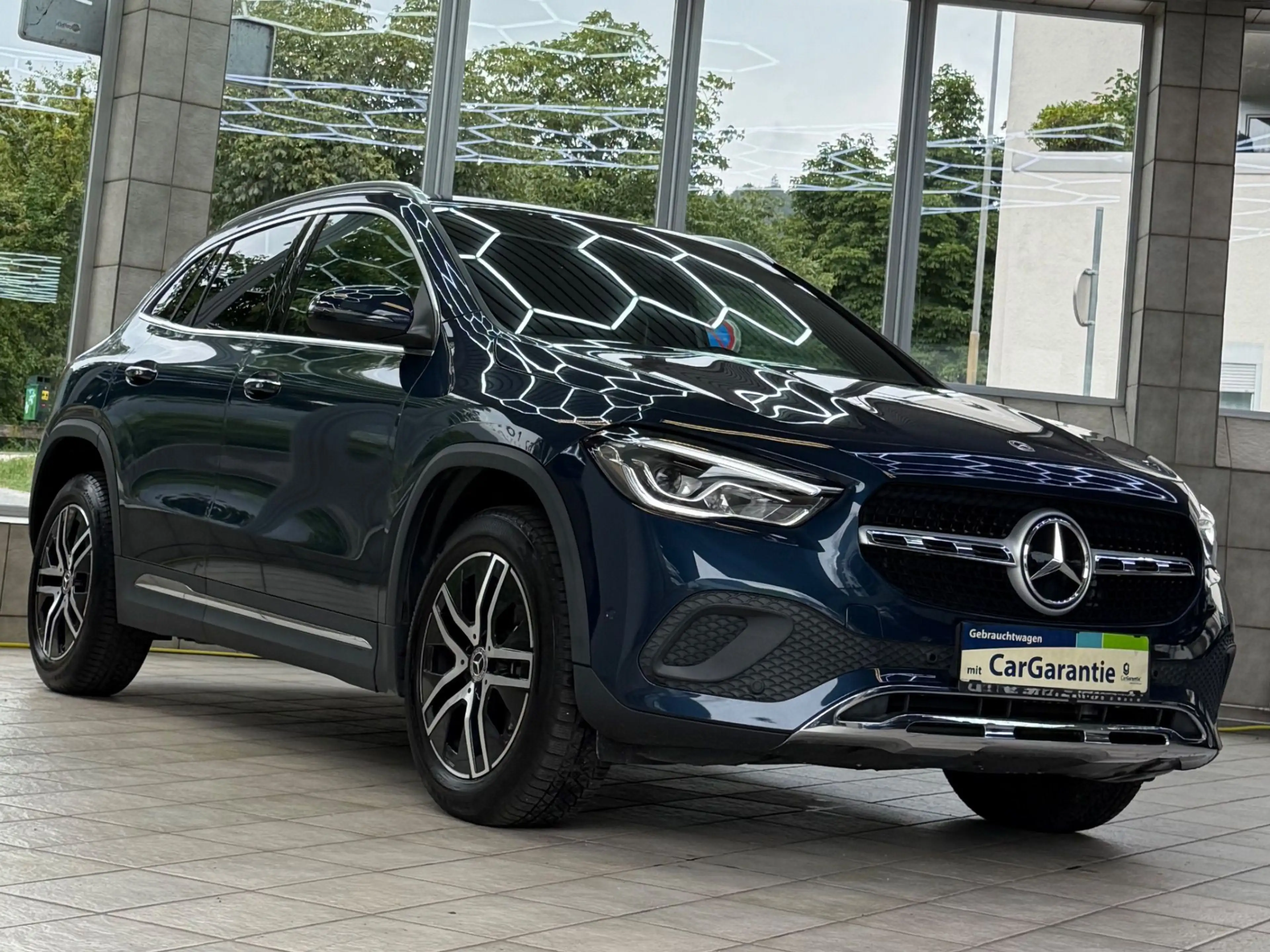 Mercedes-Benz GLA 220 d 4MATIC *AMBIENTE*SHZ*NEUWERTIG — photo 3