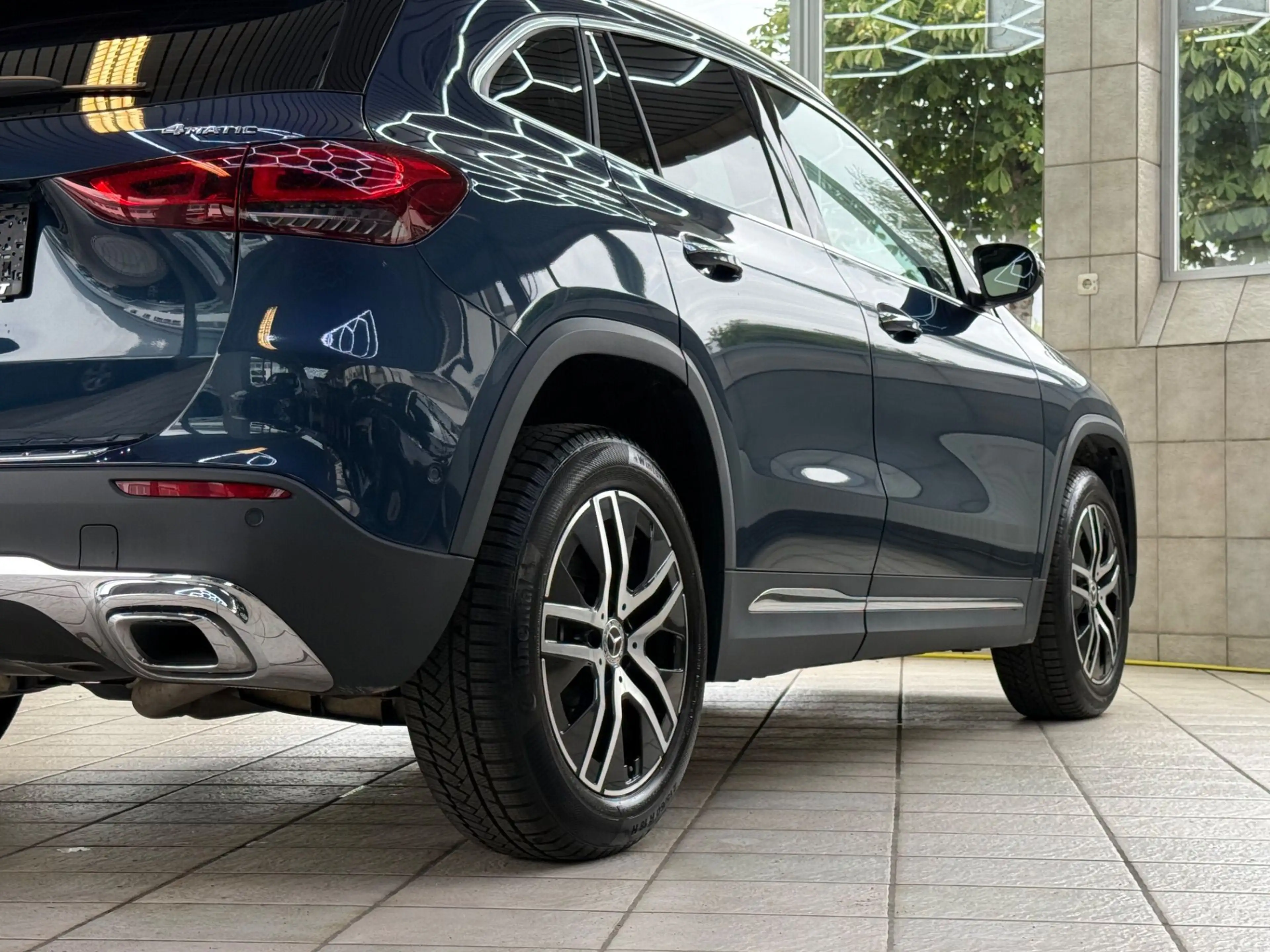 Mercedes-Benz GLA 220 d 4MATIC *AMBIENTE*SHZ*NEUWERTIG — photo 8