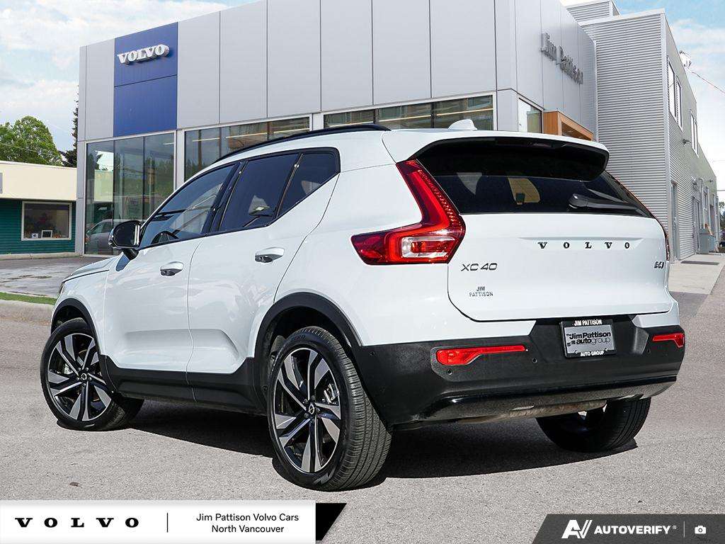 2026 Volvo XC40