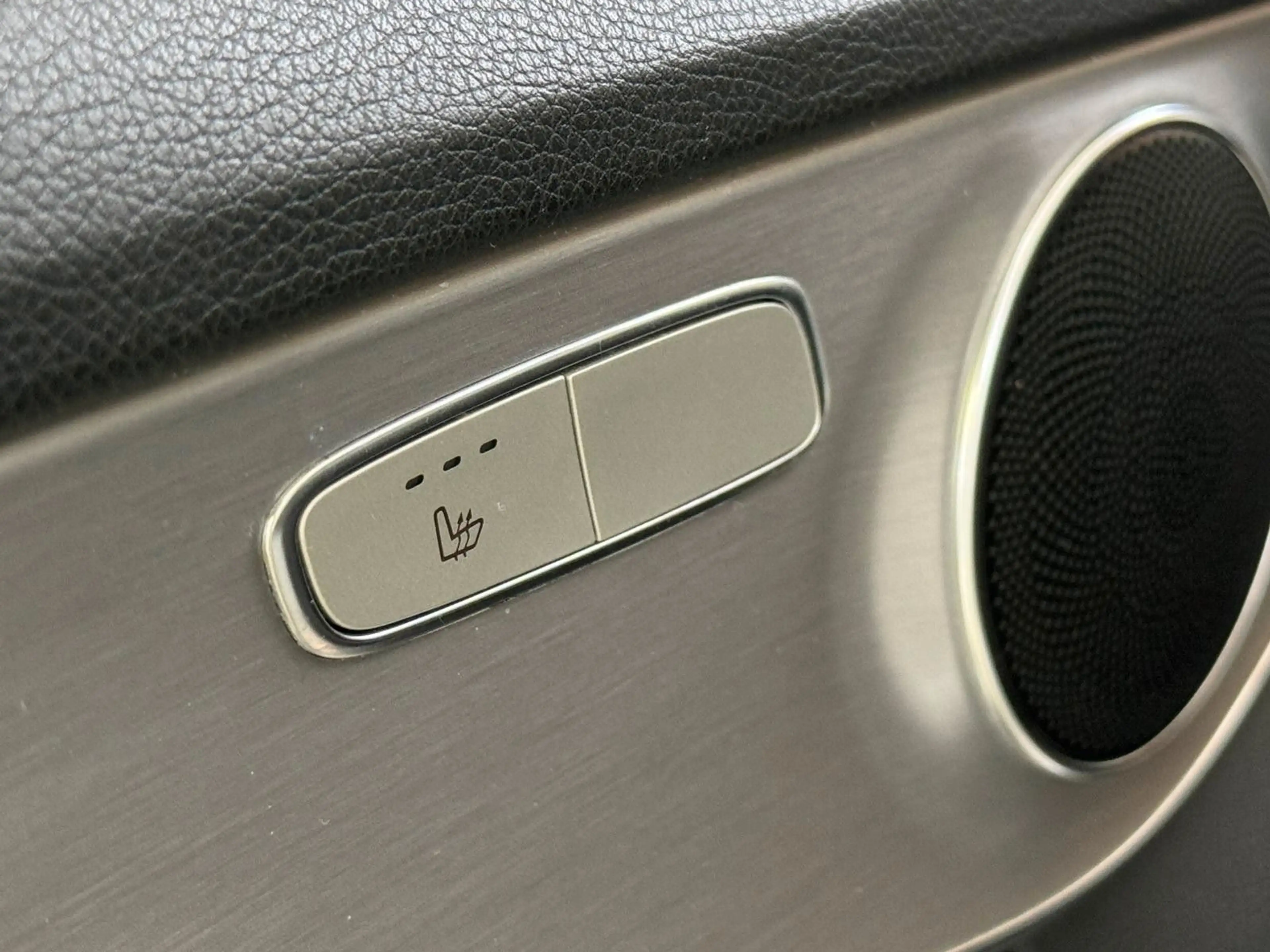 Mercedes-Benz C 180 CGI Avantgarde*Ambiente*Spurh.*Totwinkel* — photo 39