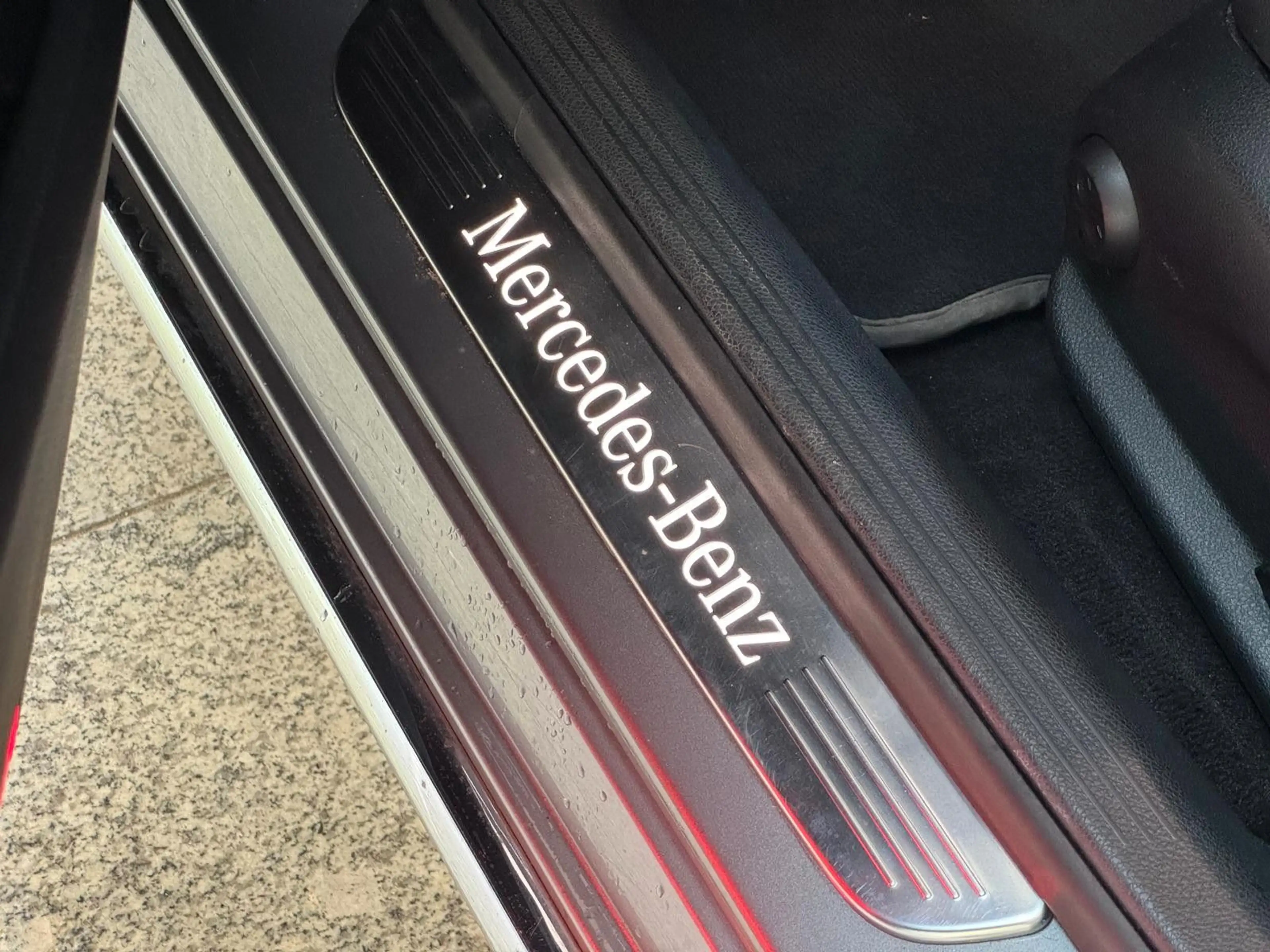 Mercedes-Benz C 180 CGI Avantgarde*Ambiente*Spurh.*Totwinkel* — photo 37