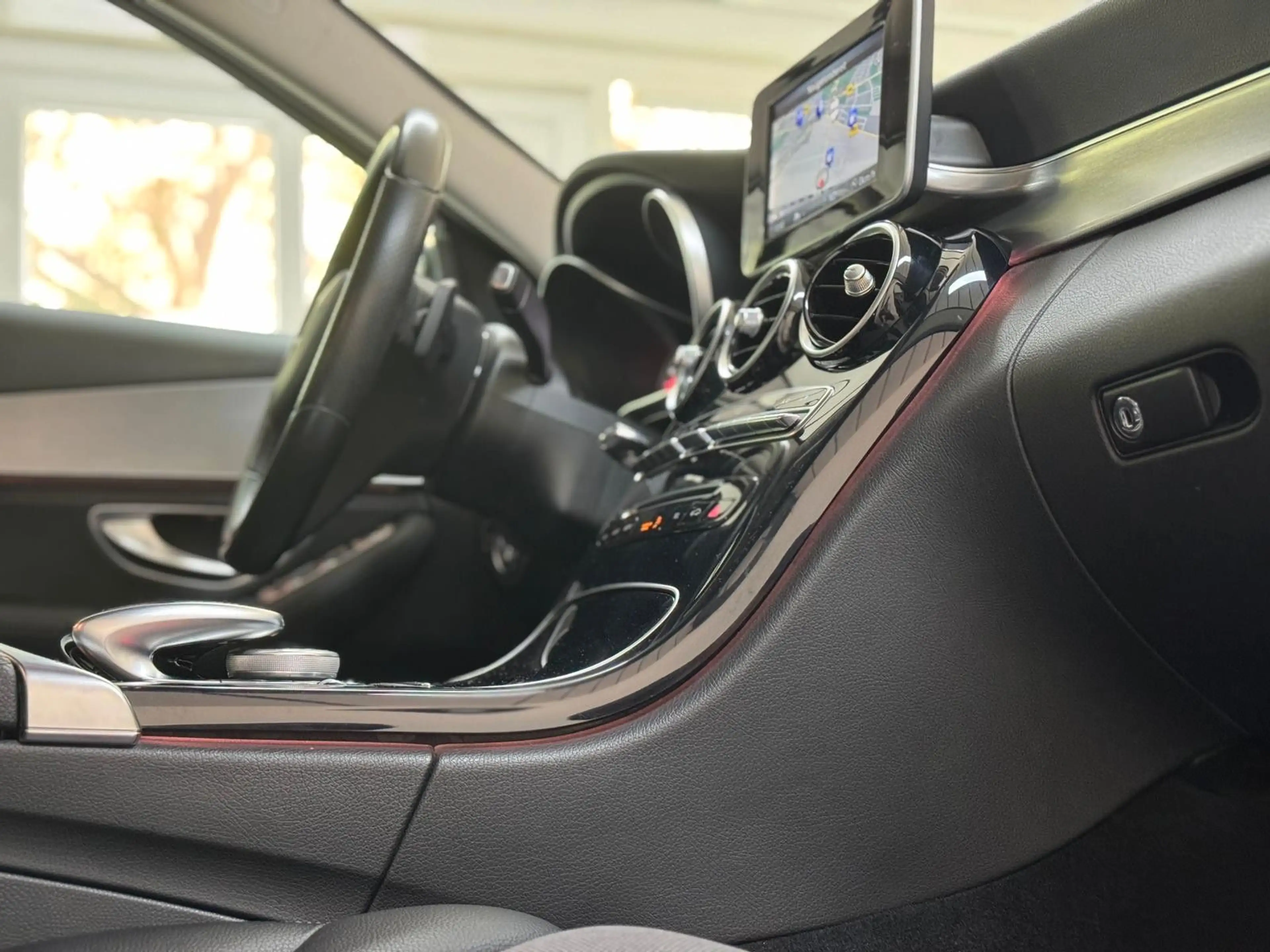 Mercedes-Benz C 180 CGI Avantgarde*Ambiente*Spurh.*Totwinkel* — photo 35
