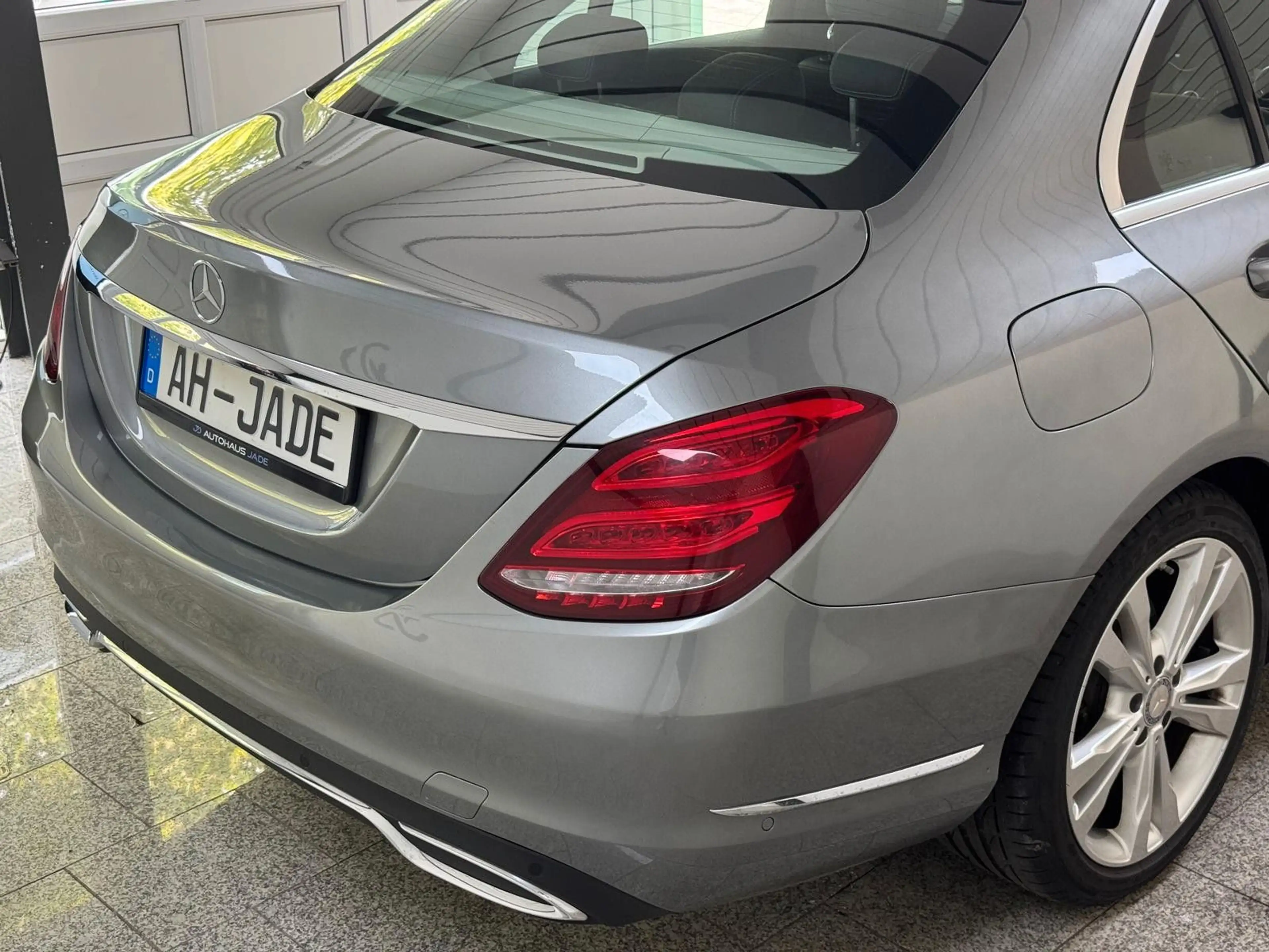 Mercedes-Benz C 180 CGI Avantgarde*Ambiente*Spurh.*Totwinkel* — photo 11