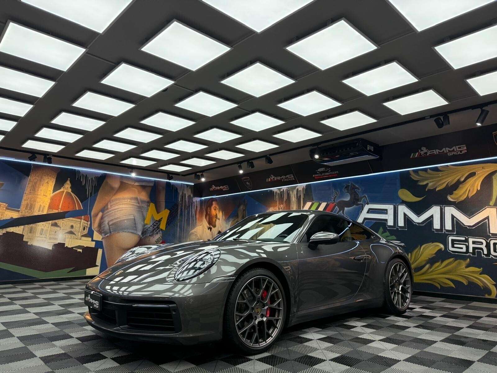 Porsche 911