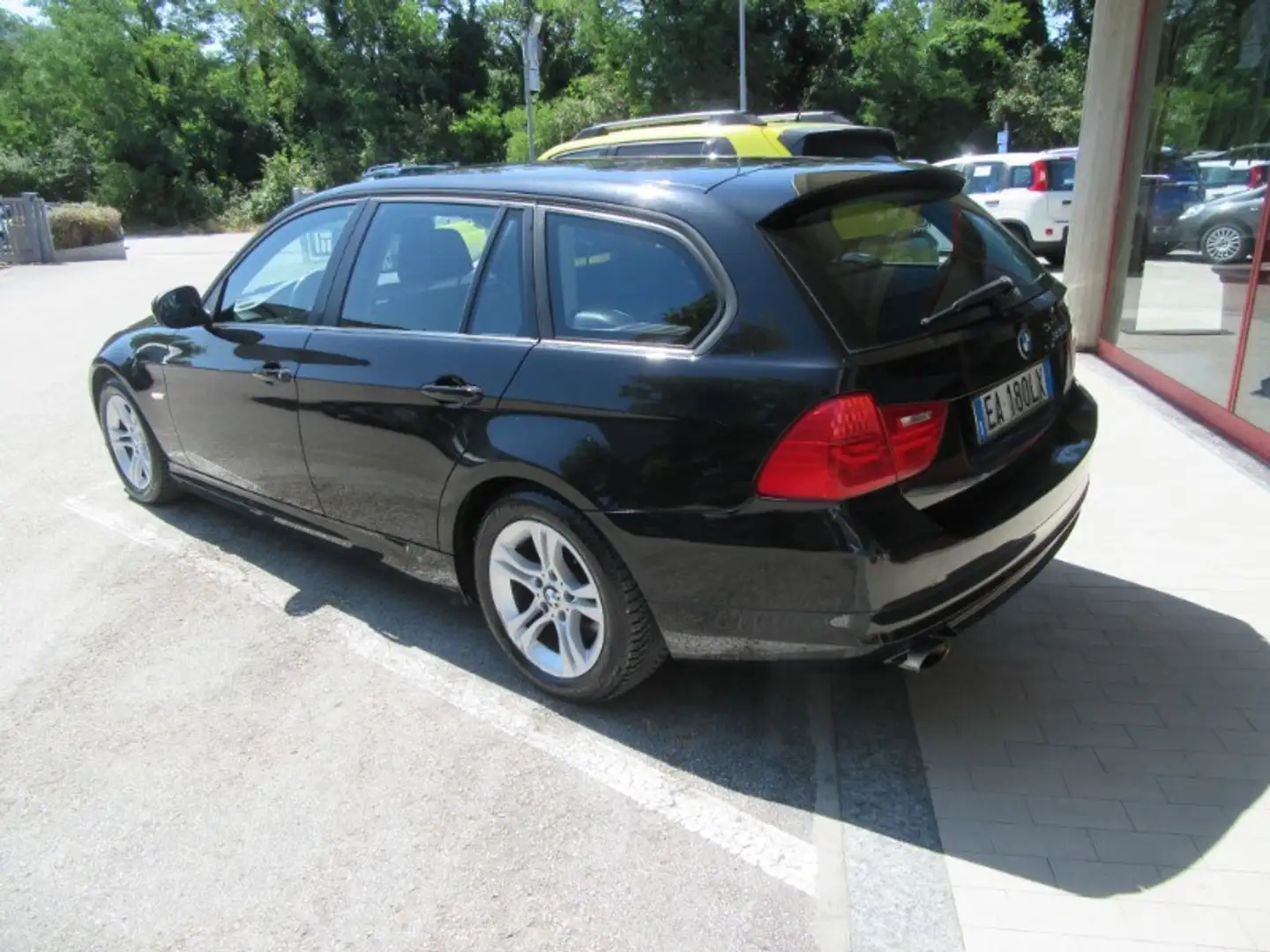 BMW 320 d Touring Eletta Nero - 2