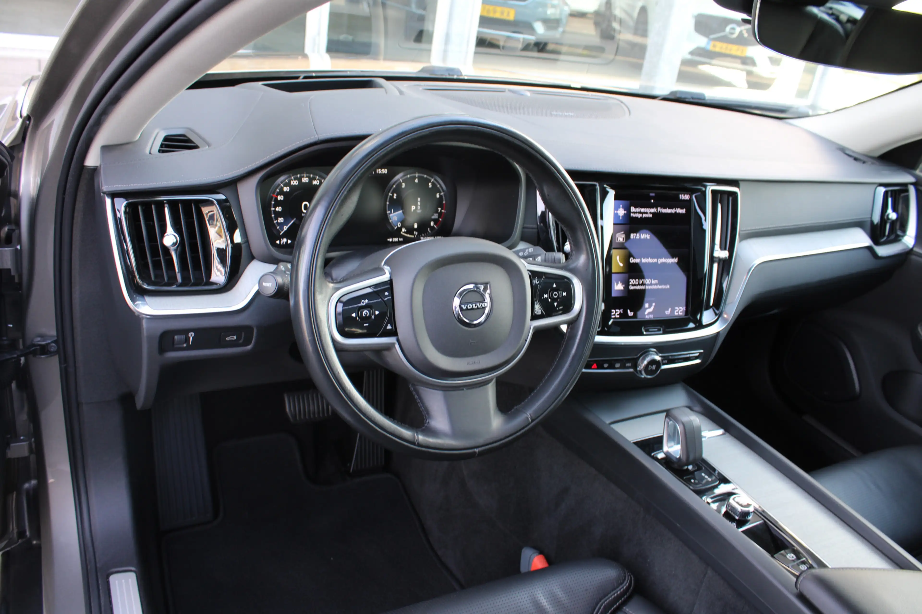 Volvo V60 Cross Country B5 Automaat AWD Pro | Massagestoelen | Head-Up | S — photo 13