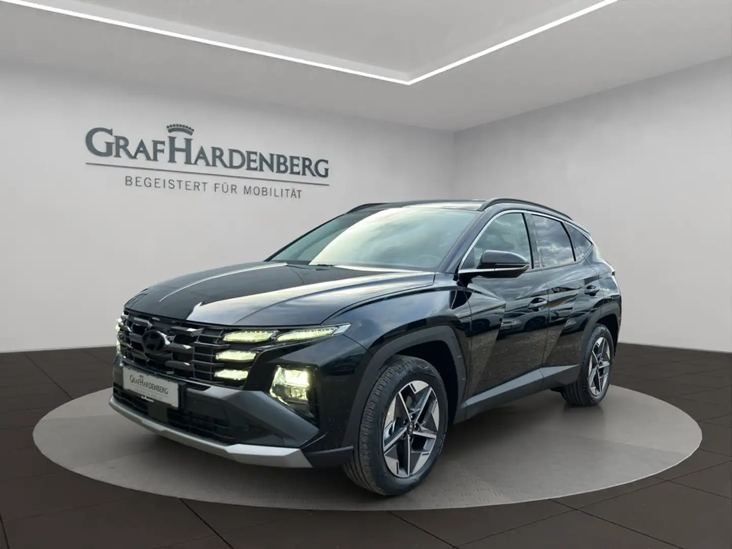 Hyundai TUCSON 1.6 T-GDI 7-DCT 2WD Trend Schwarz - 1
