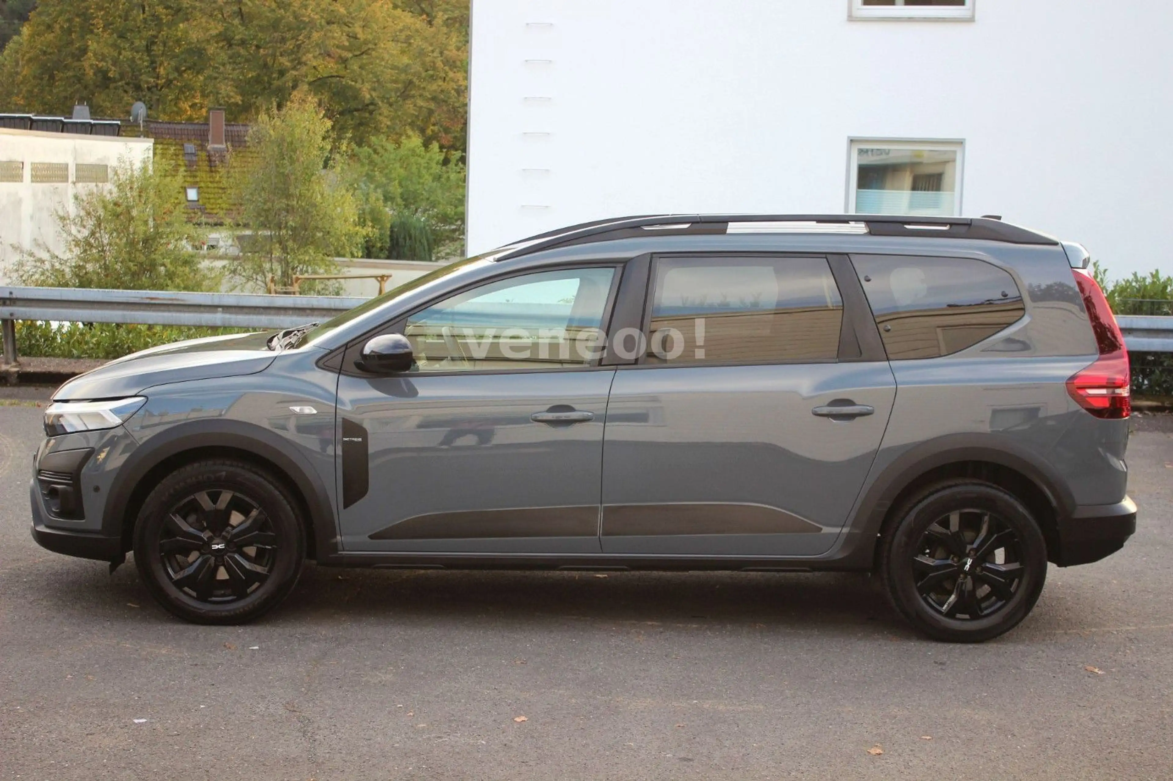 Dacia Jogger Extreme+/7 Sitze/LPG-Gas/Garantie 07.2028 — photo 2