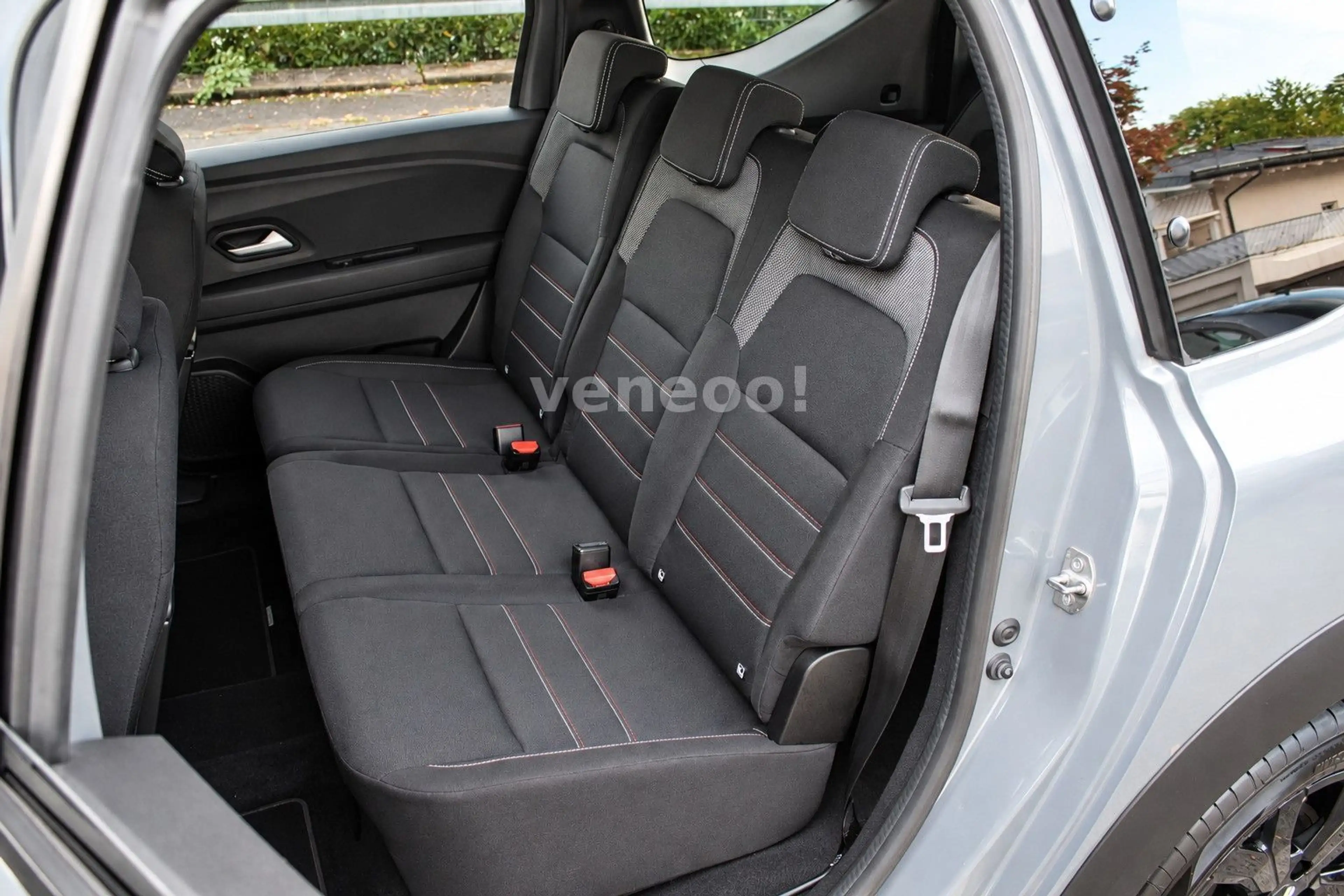 Dacia Jogger Extreme+/7 Sitze/LPG-Gas/Garantie 07.2028 — photo 15