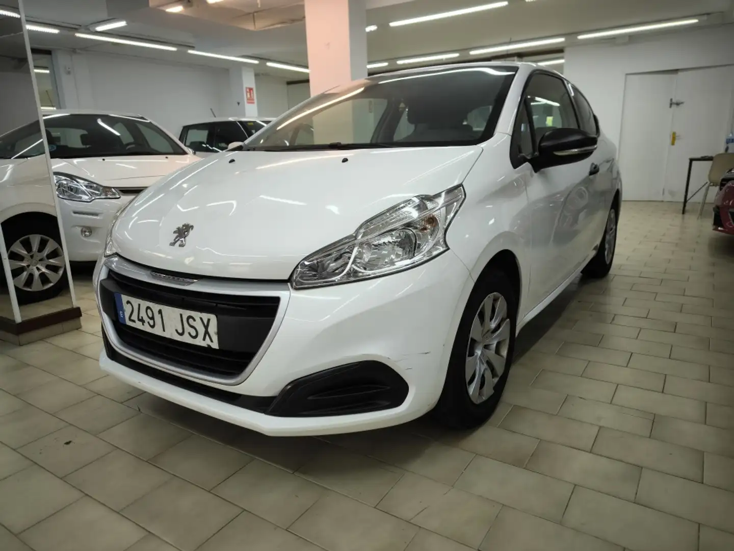 Peugeot 208 1.2 PureTech Access 82 Blanco - 1