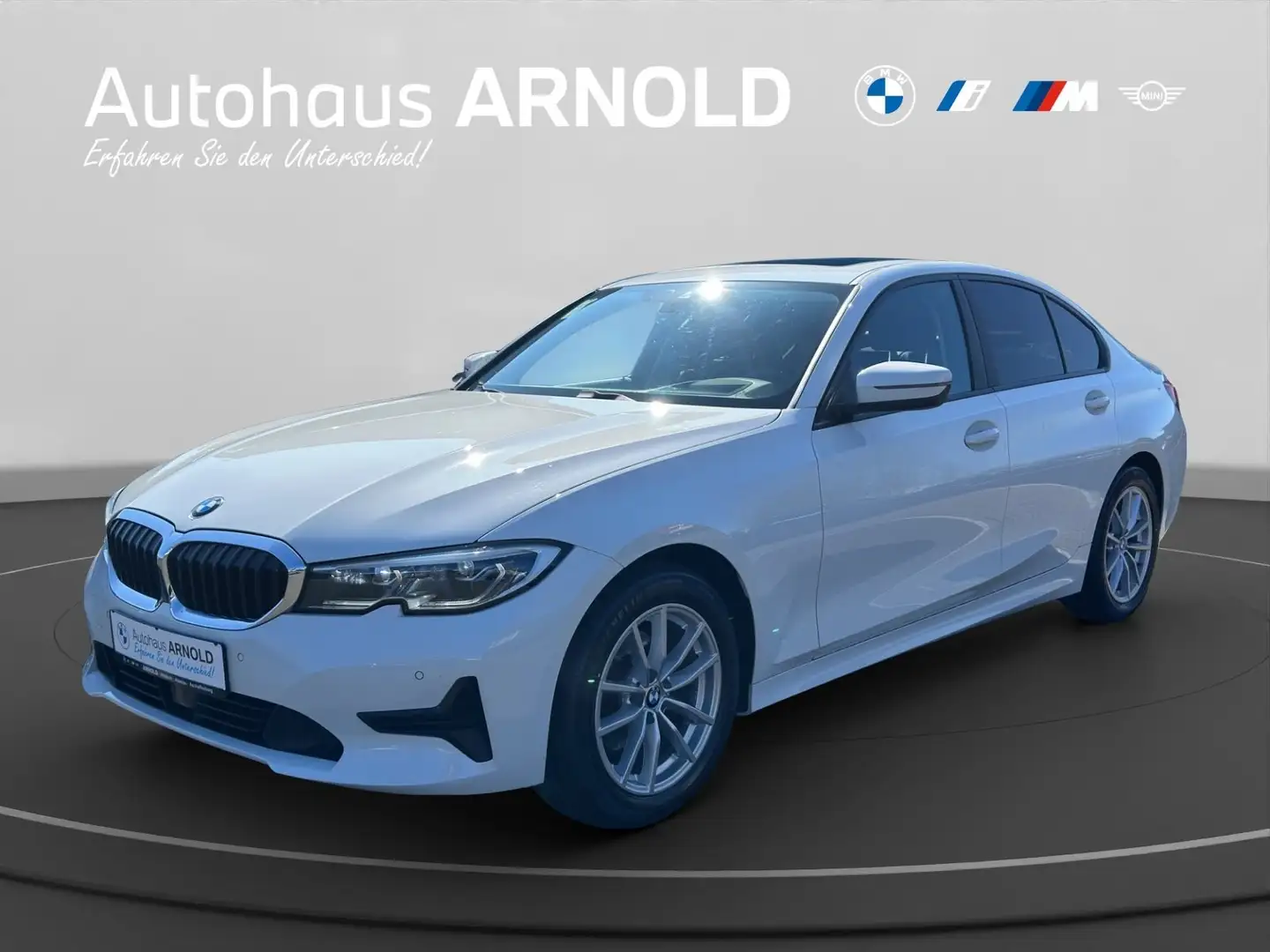 BMW 320 i xDrive Limo. Head-Up ACC AHK GSD Standhzg. Lenkr Weiß - 1
