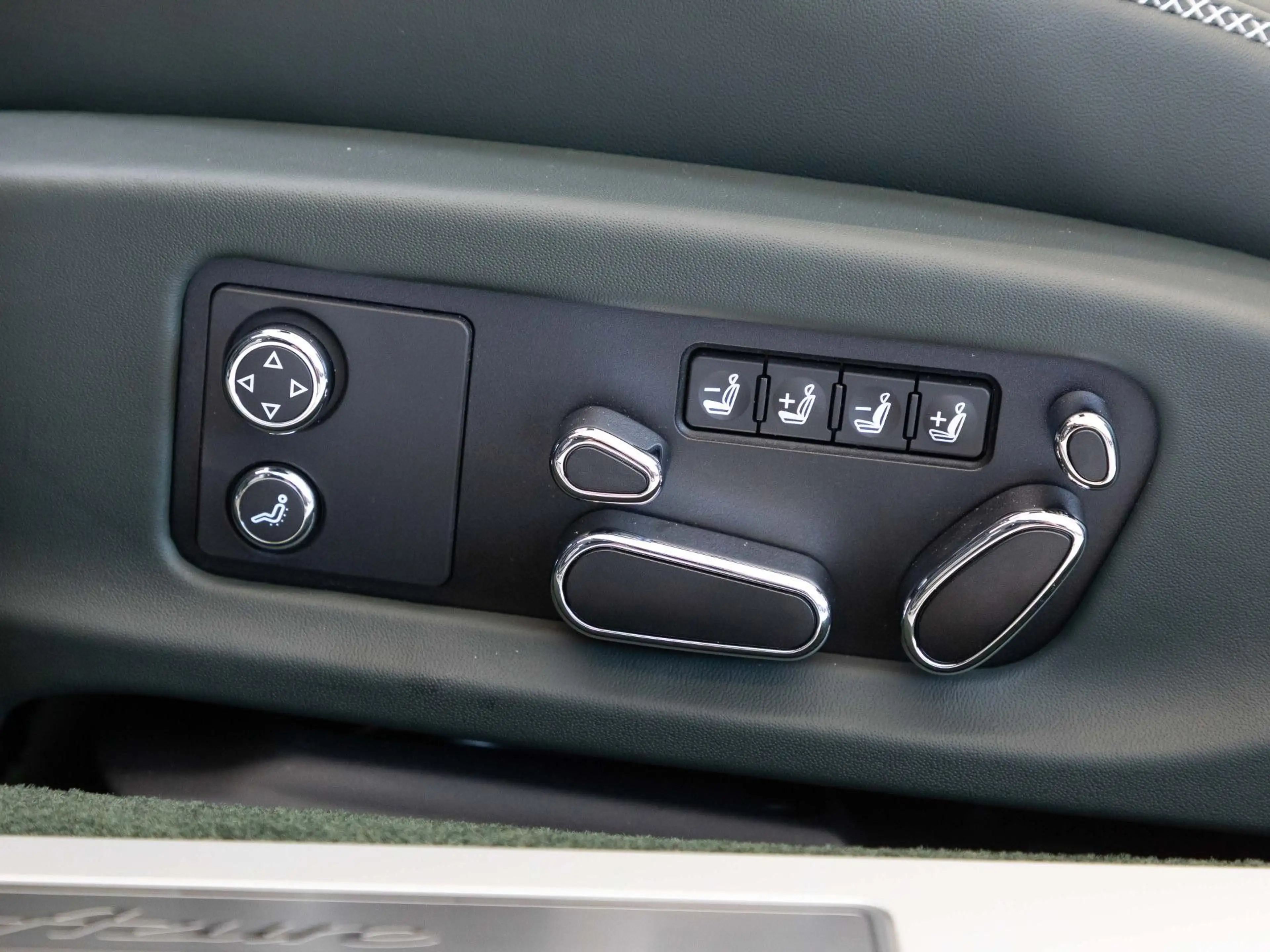 Bentley Continental GTC Azure Vollleder Luftfederung — photo 14