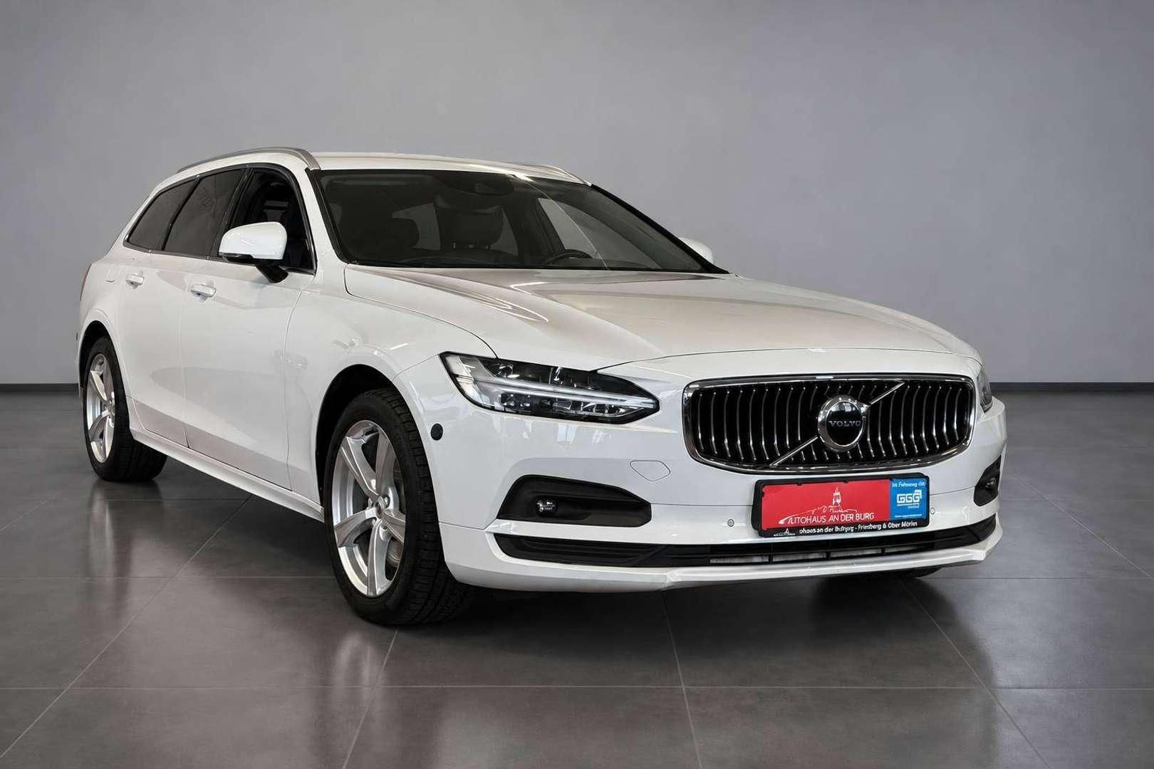 Volvo V90 nuo 445 €/ mėn Benzinas/Elektra 2021m. Kita Automatinė